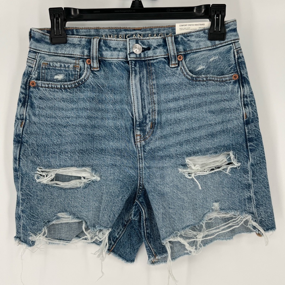 AMERICAN EAGLE BAGGY MOM SHORTS W/STRETCH WAISTBAND‎ RIPPED DENIM